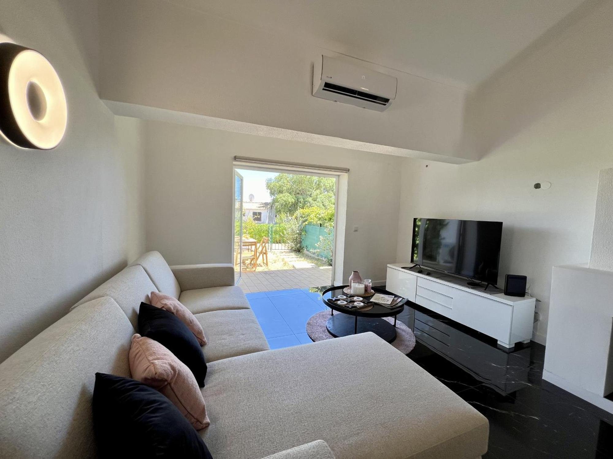 Apartment Stylish 3 By Homing *