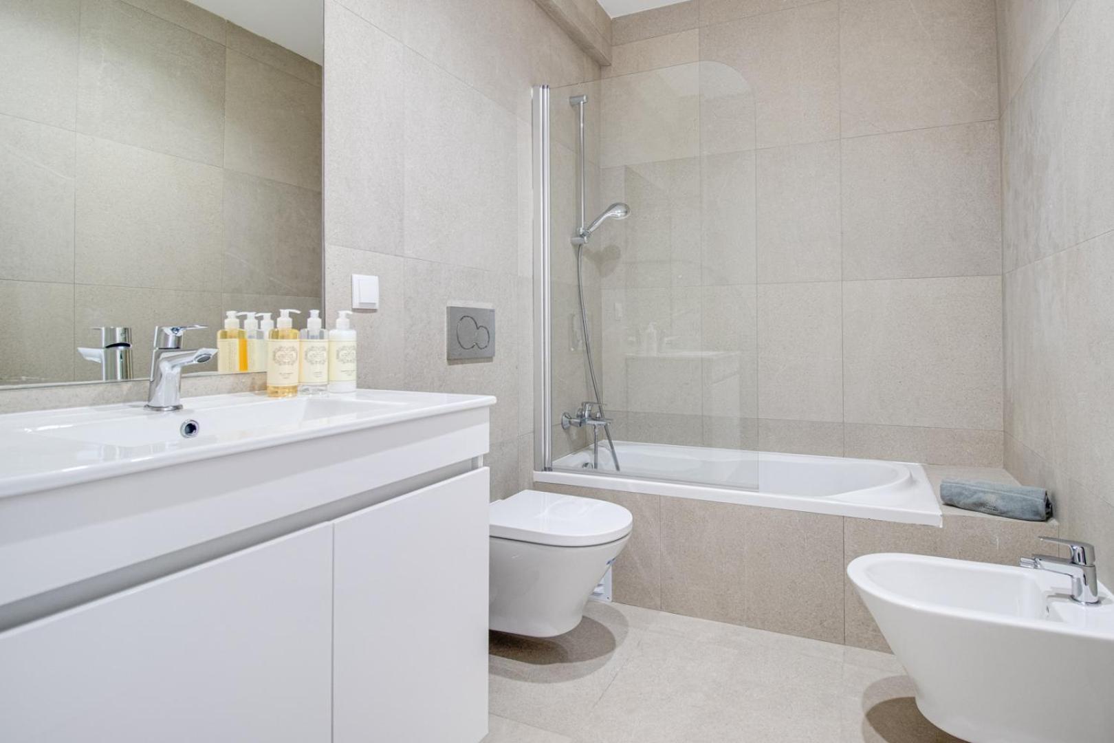 Ocean 200meters Ac Wi-fi Balcony Albufeira