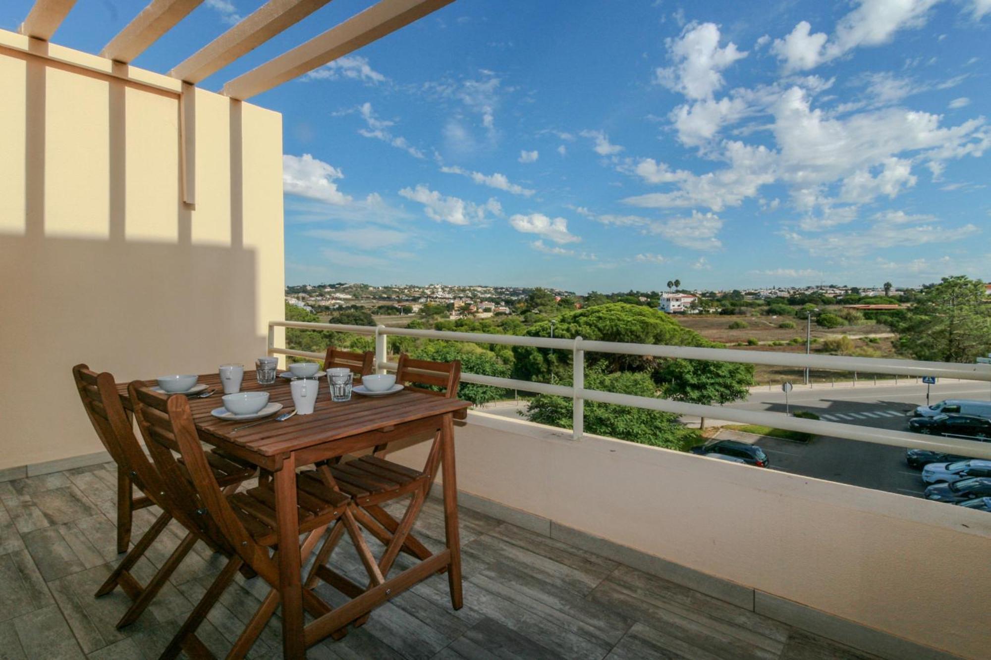 Flh Salgados Balcony Flat Apartment