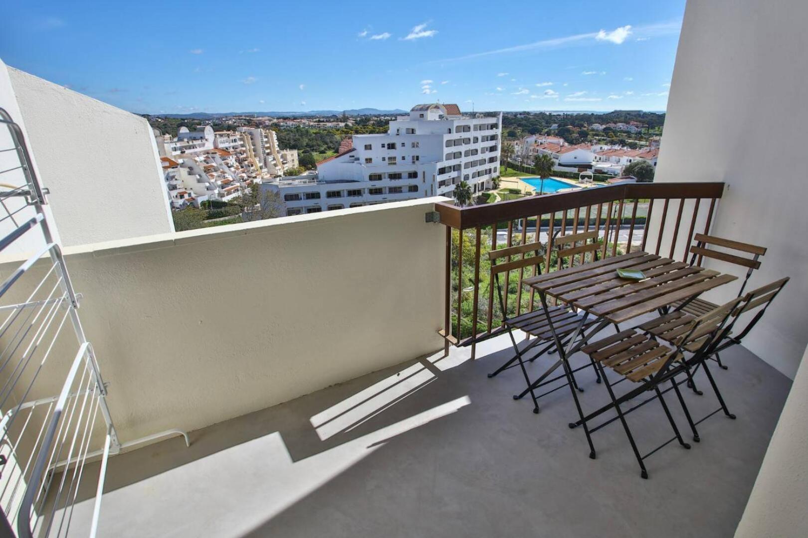 Apartment Luxe With Pool, Airco And Seaview Balcony - Go4portugal -