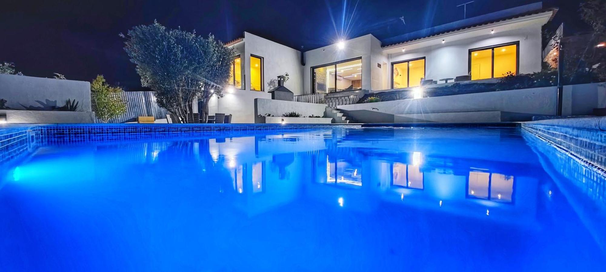 The View House *