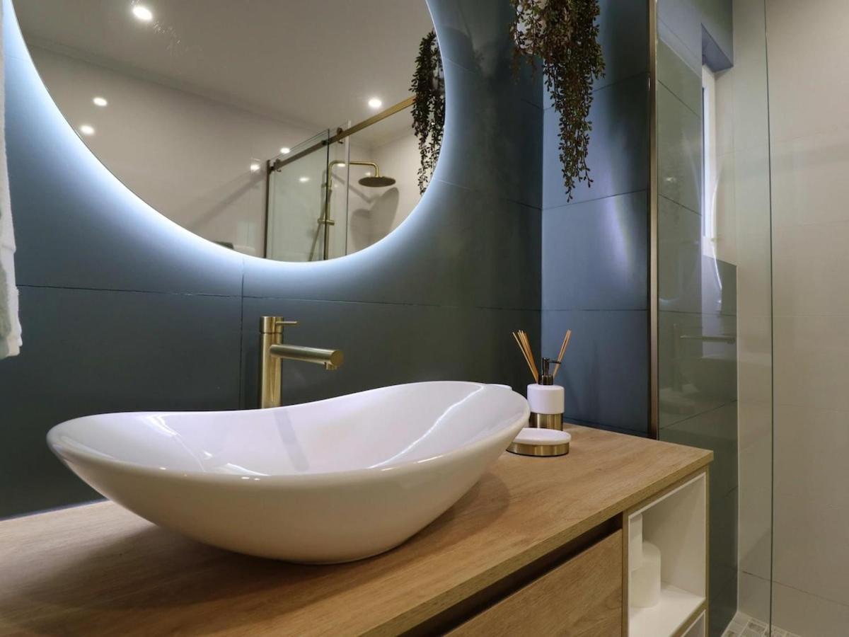 Garden House - Luxurious & 6 Pools & Golf & Tennis Court Apartment *