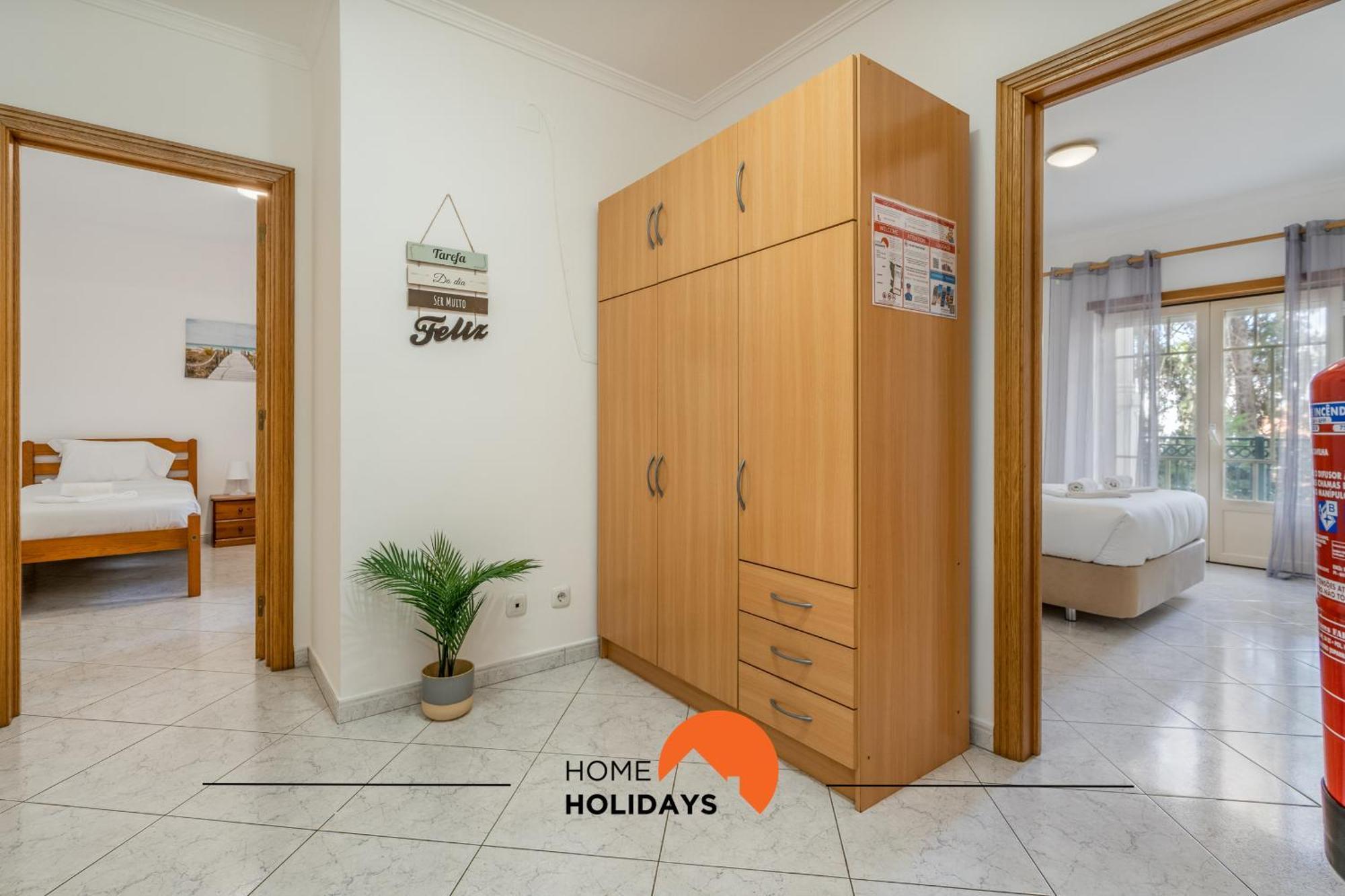 #230 Flat A Flor By Holidays * Albufeira