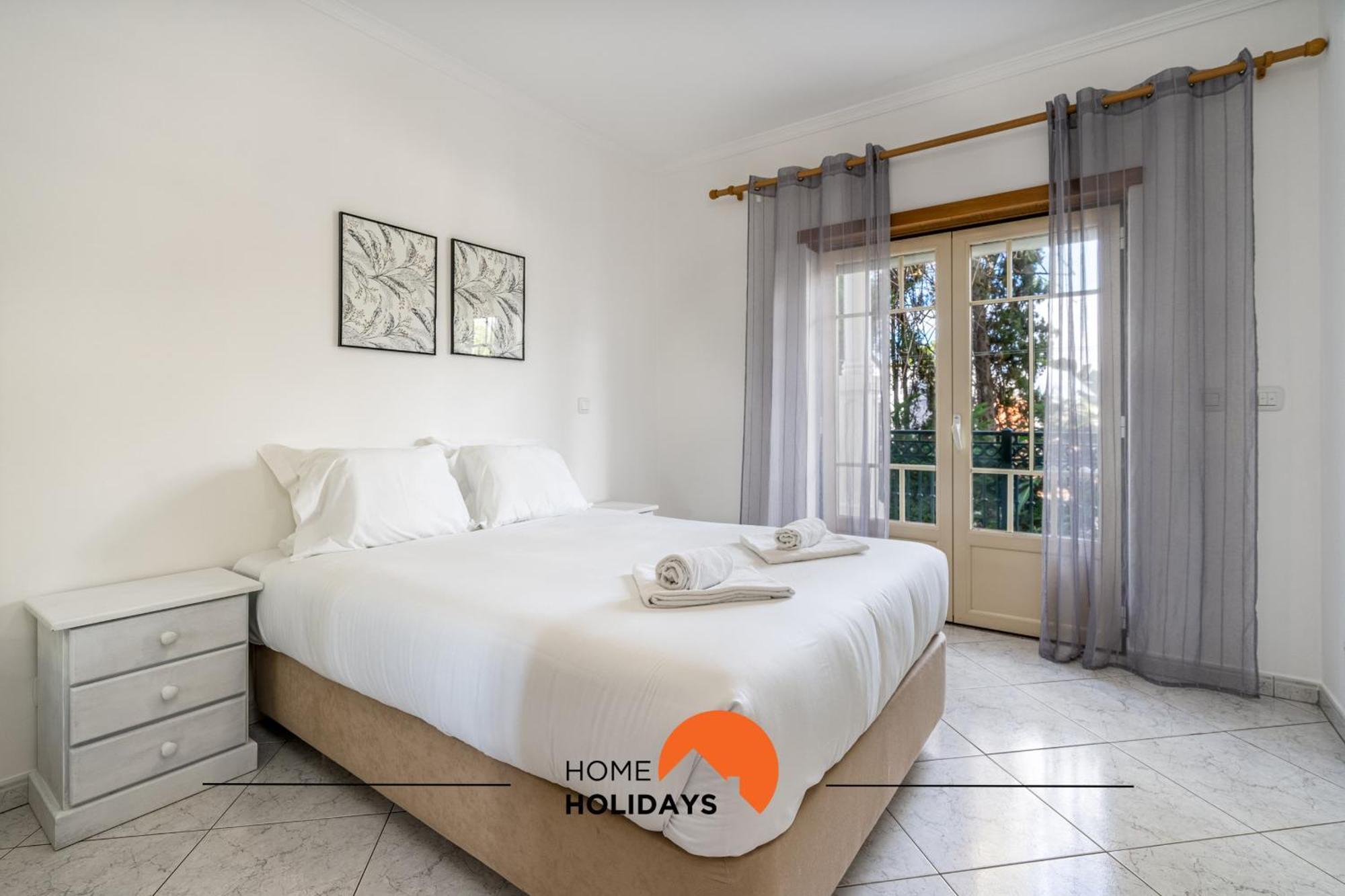 #230 Flat A Flor By Holidays Apartment