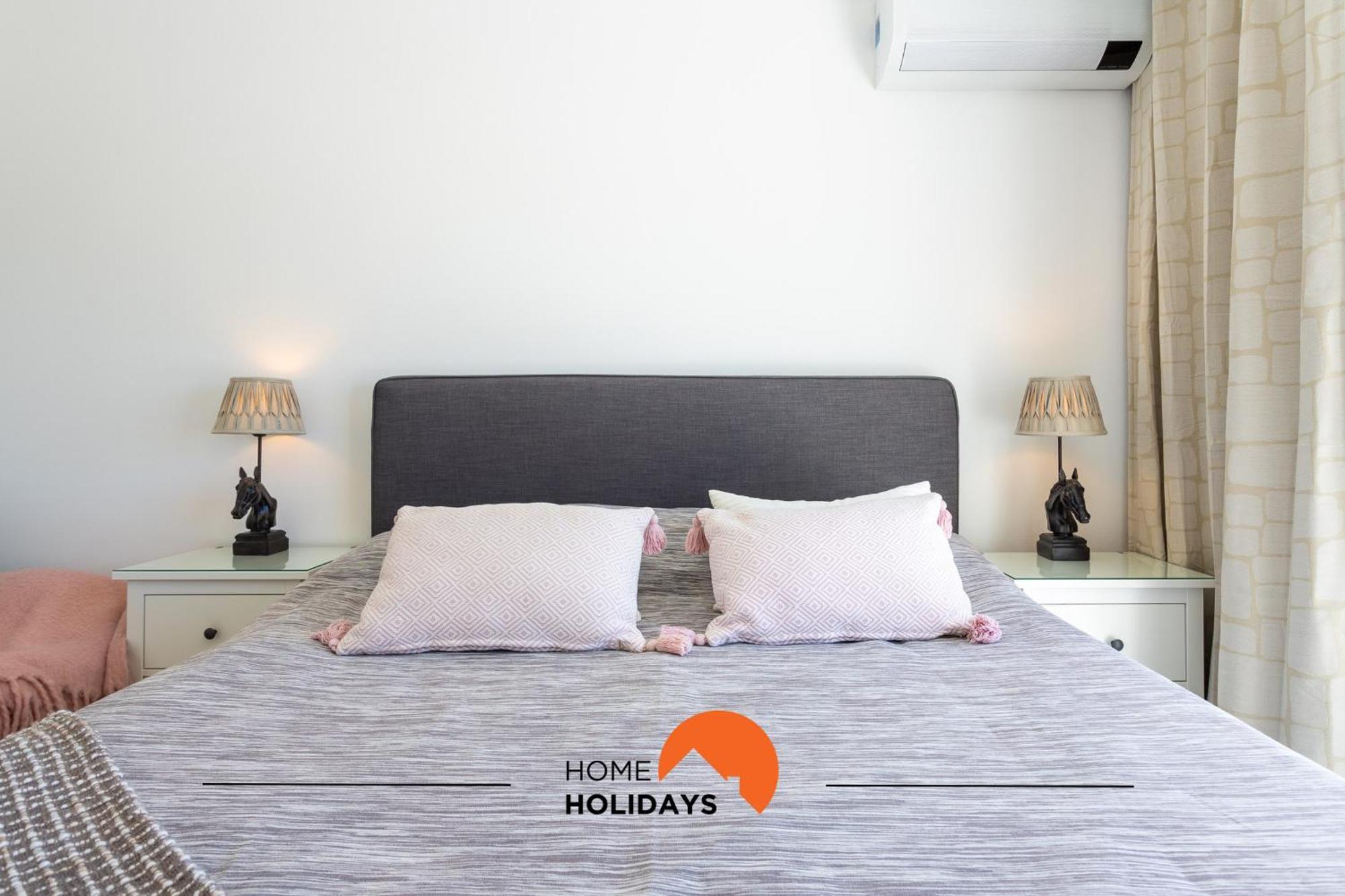 #221 Cerro Grande By Holidays Villa
