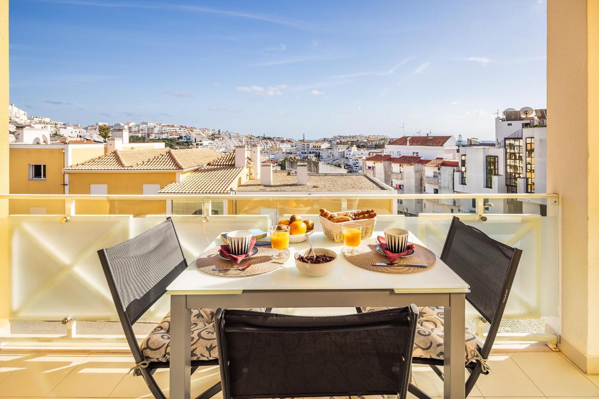 Garden Hill Relax & Old Town By Ocvillas