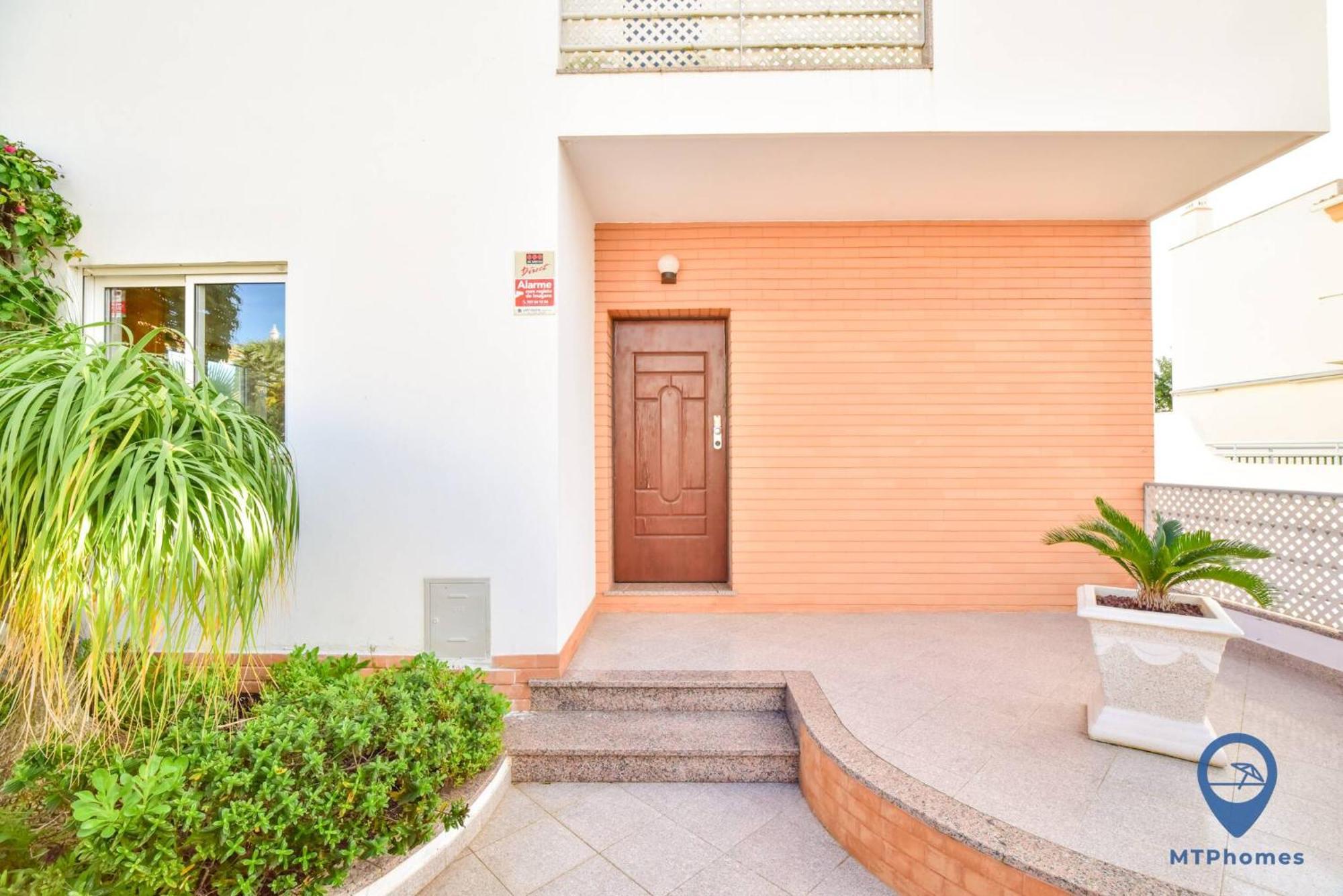 Alfarrobeira By Mtphomes * Albufeira
