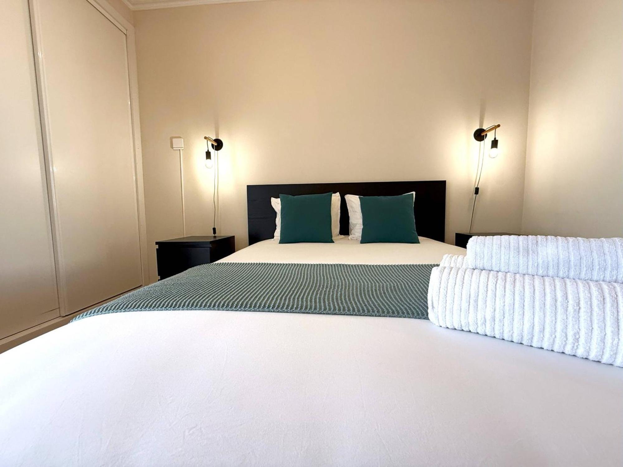 Luxe With Pool, Airco And Seaview Balcony - Go4portugal - Apartment