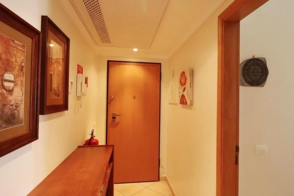 Apartment Oura Sunrise - Piscina, E Diversao!