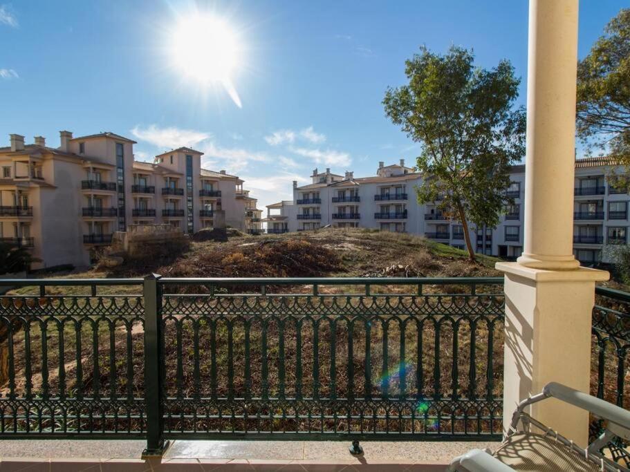 Apartment Oura Sunrise - Piscina, E Diversao! *