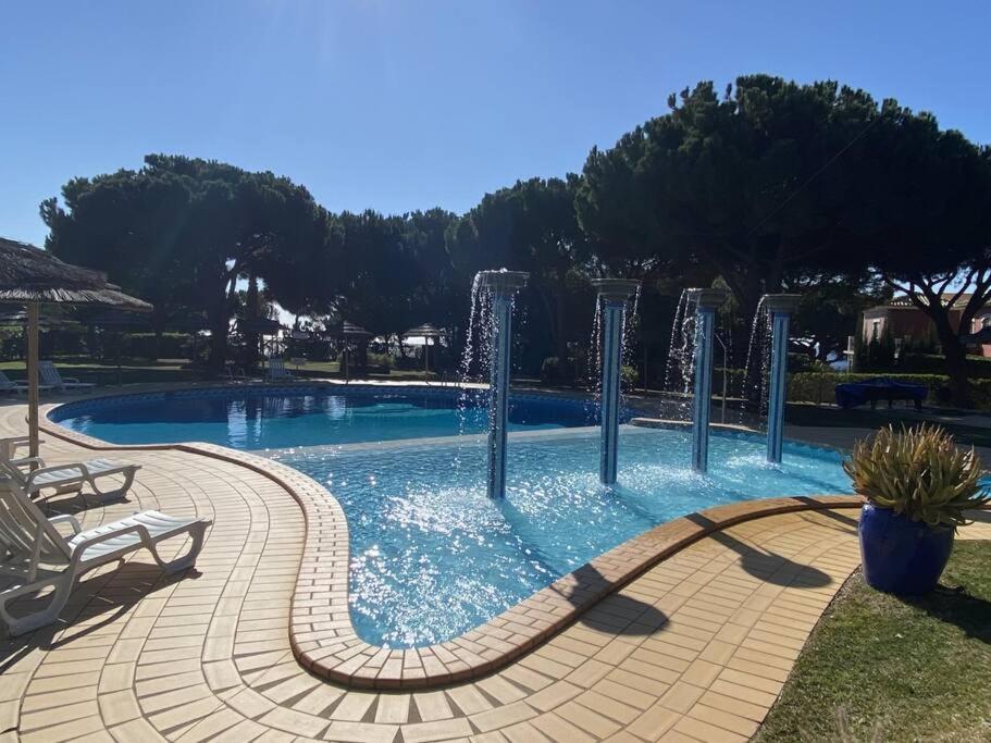 Oura Sunrise - Piscina, E Diversao! Albufeira