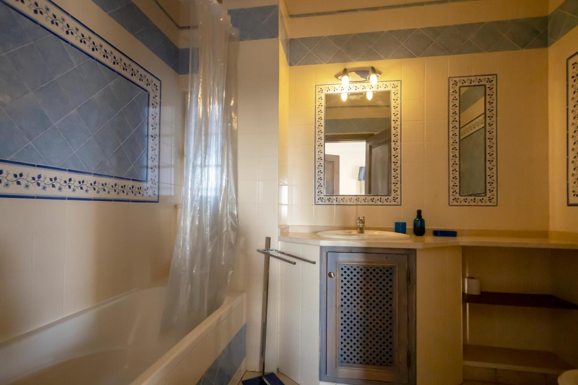 Al Meida Bed & Breakfast *