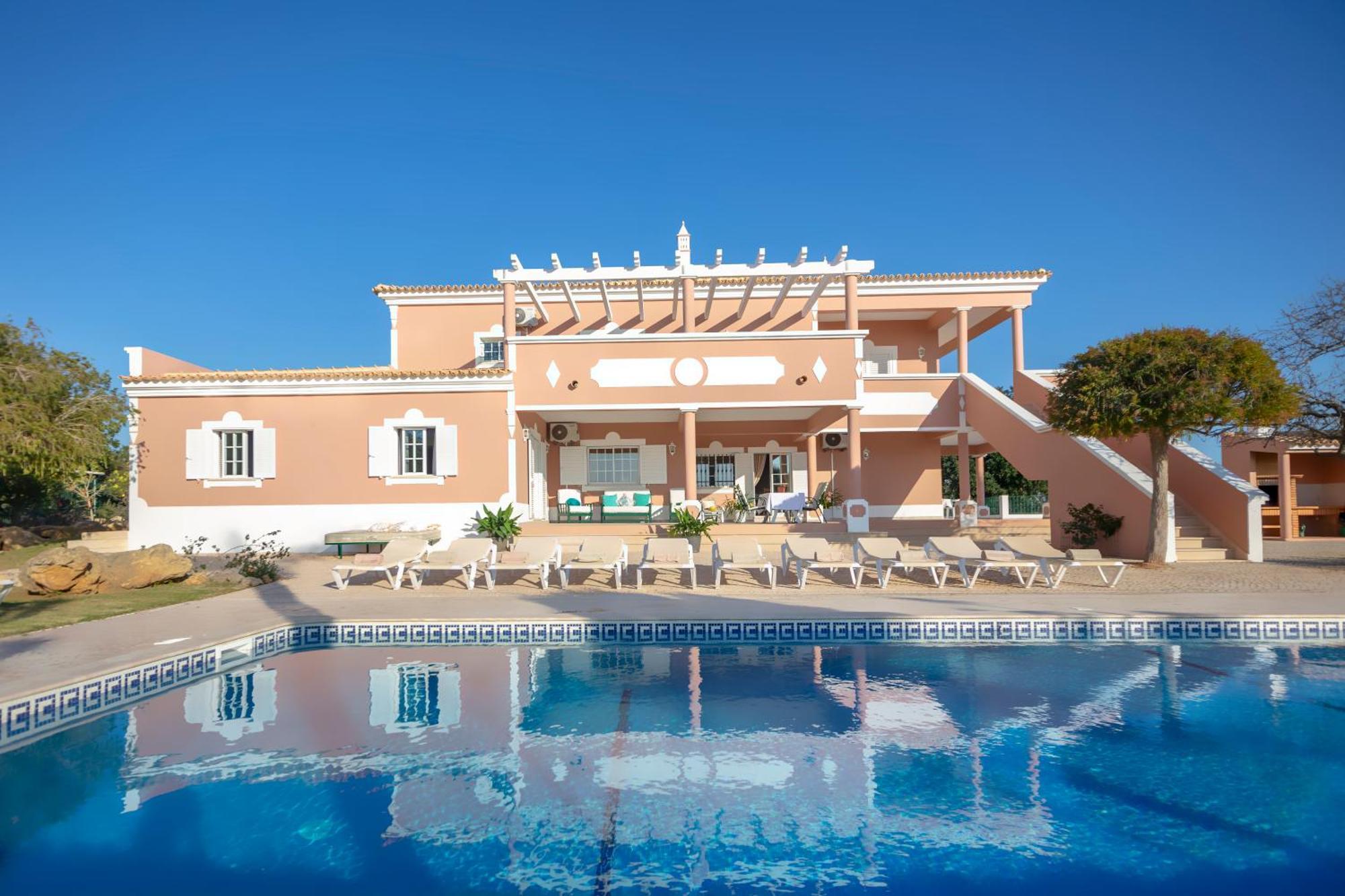 Bed & Breakfast Al Meida Albufeira