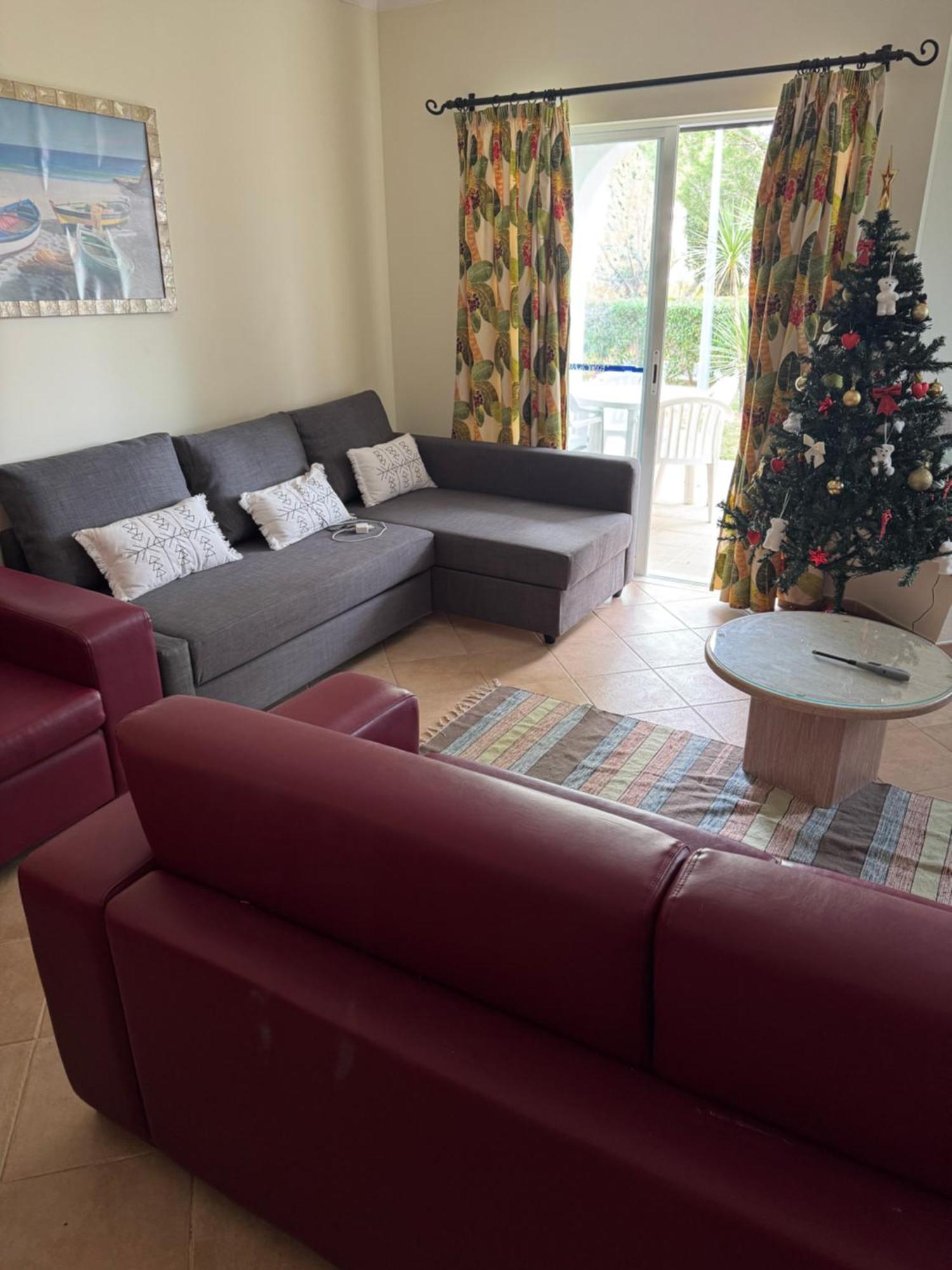 Lovely 2 Bedroom Inside A In Holiday home
