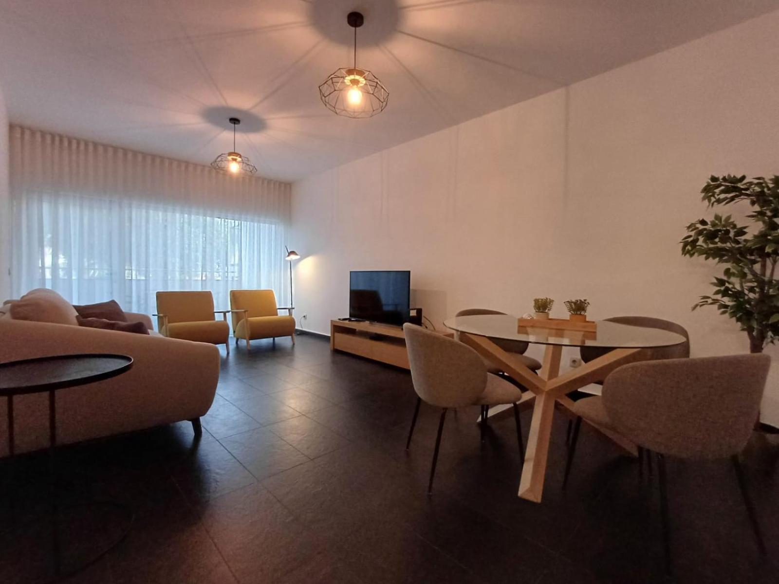 Deluxe By Bguest Apartment