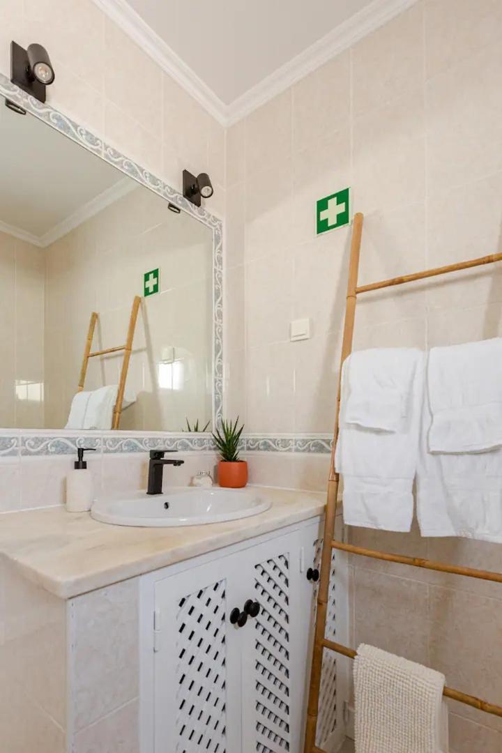 Brisamar Oceans Holiday home