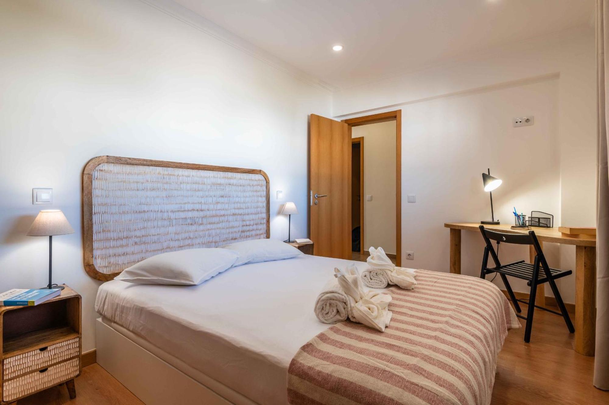 Apartment Montechoro Sea View 3 Bedroom 800m From The Strip Albufeira
