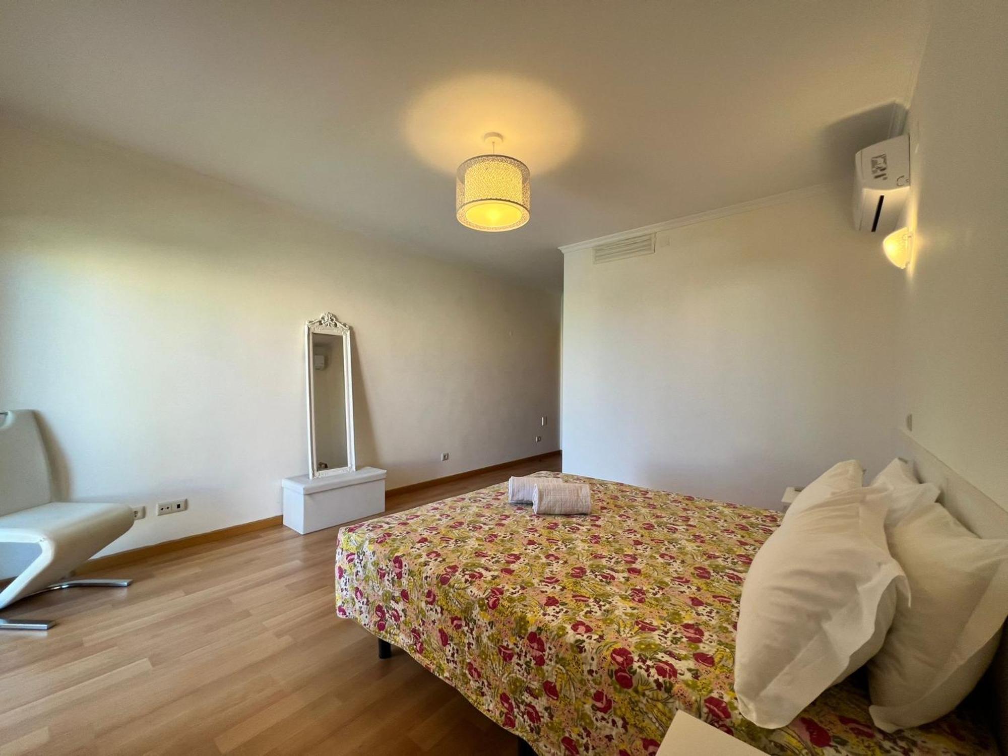 Filipa Iii - Beachfront With Jacuzzi