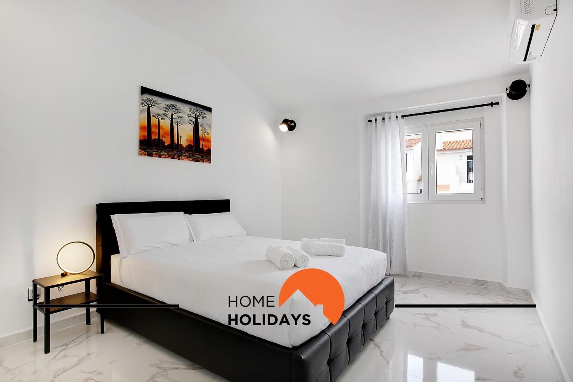 #266 Luxurious Bellagio Villa Albufeira
