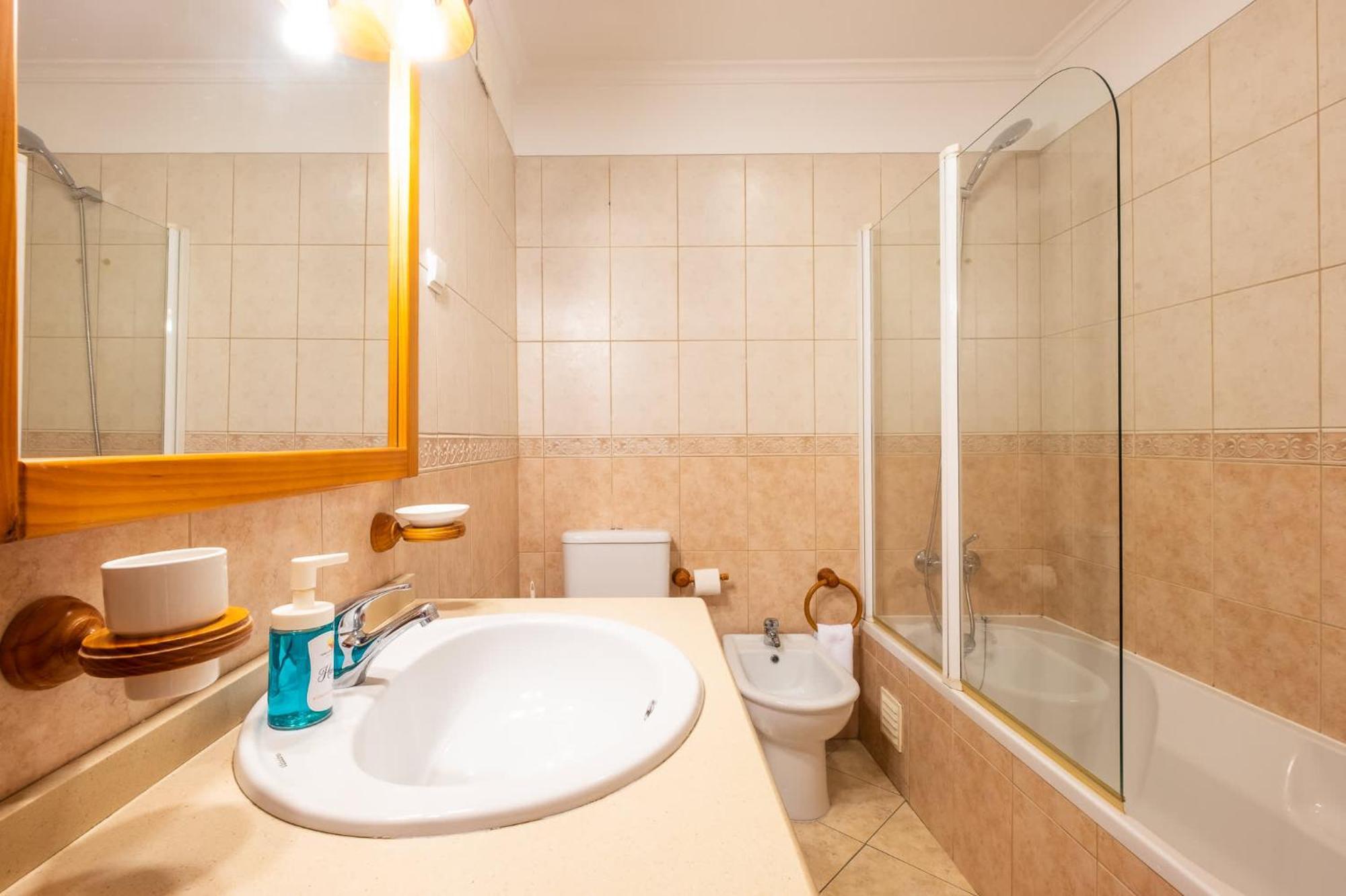 Adaro - Large Luxury Close To Marina Albufeira