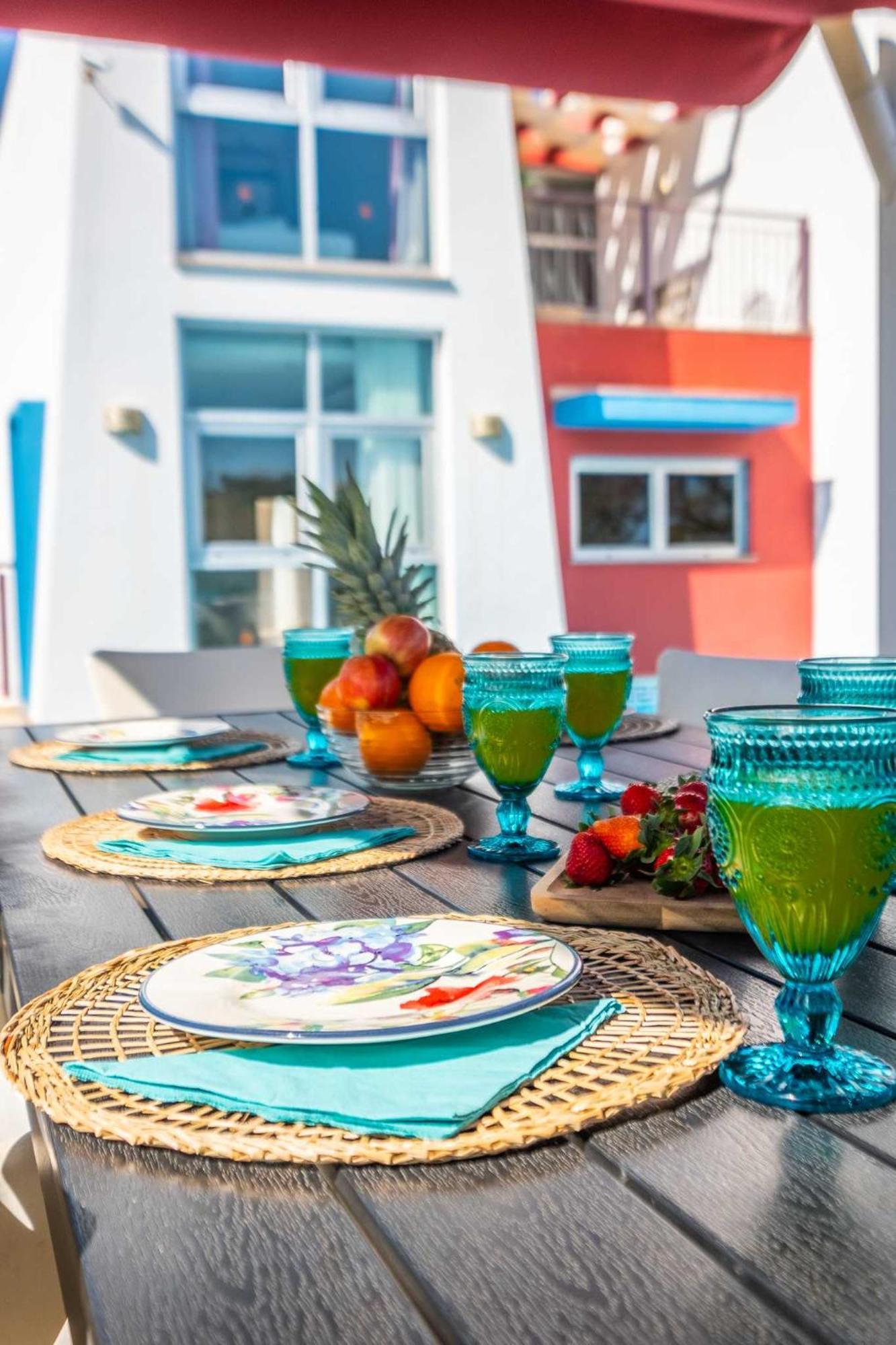Adaro - Large Luxury Close To Marina Holiday home
