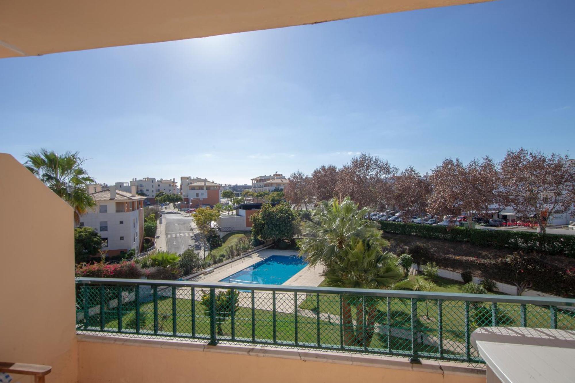 Oura View Apartment Albufeira