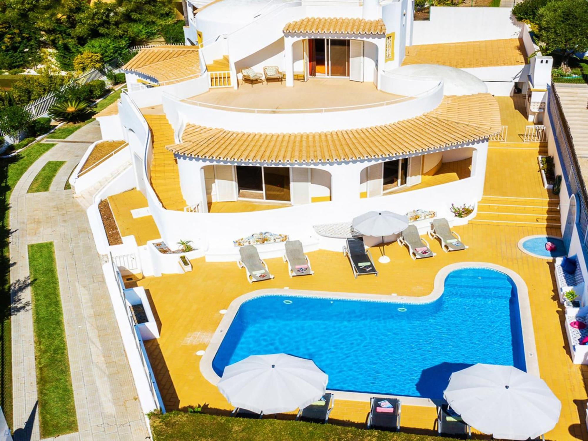 Amazing With Pool Villa
