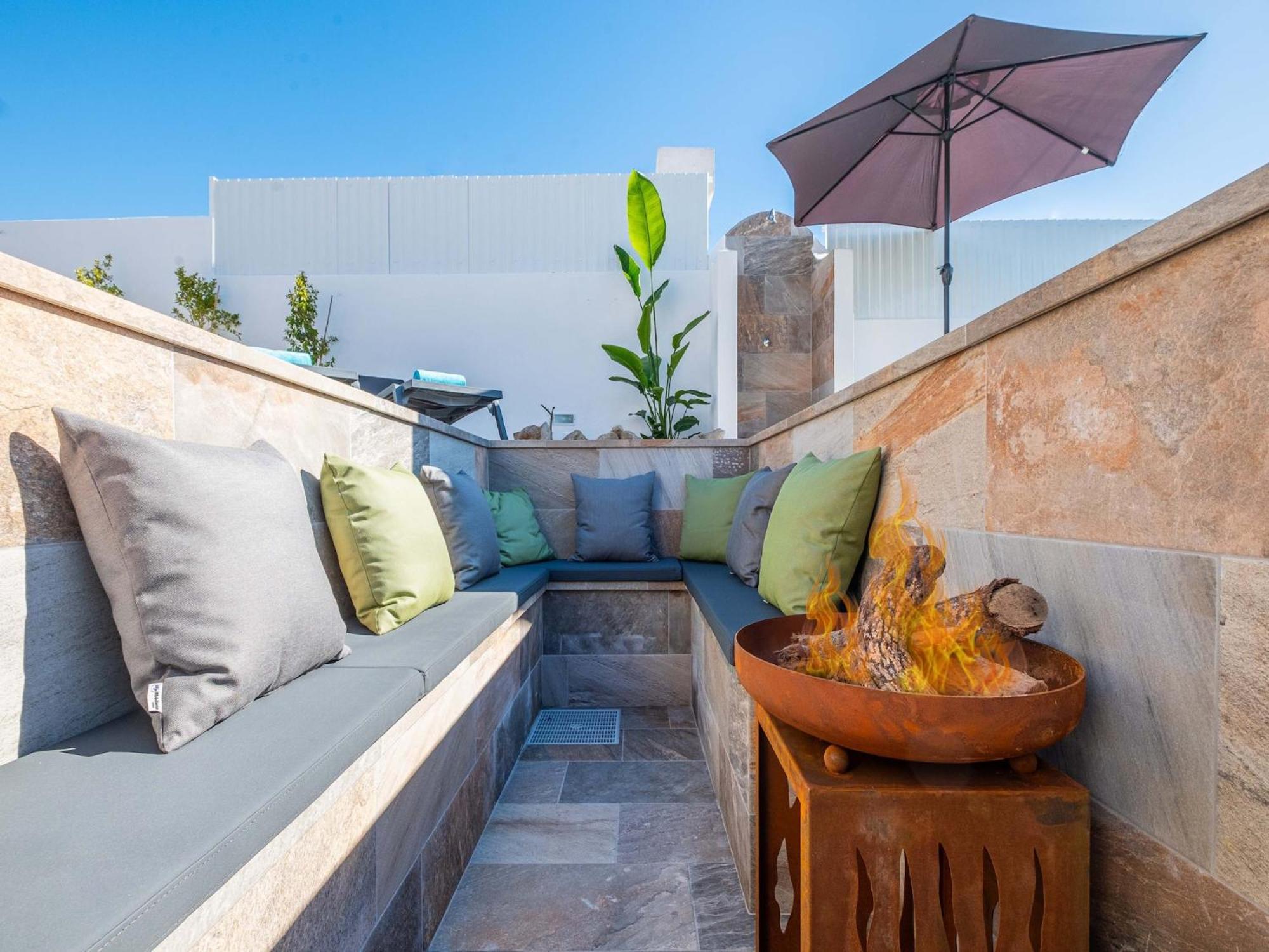 Villa Beachside Bliss Albufeira