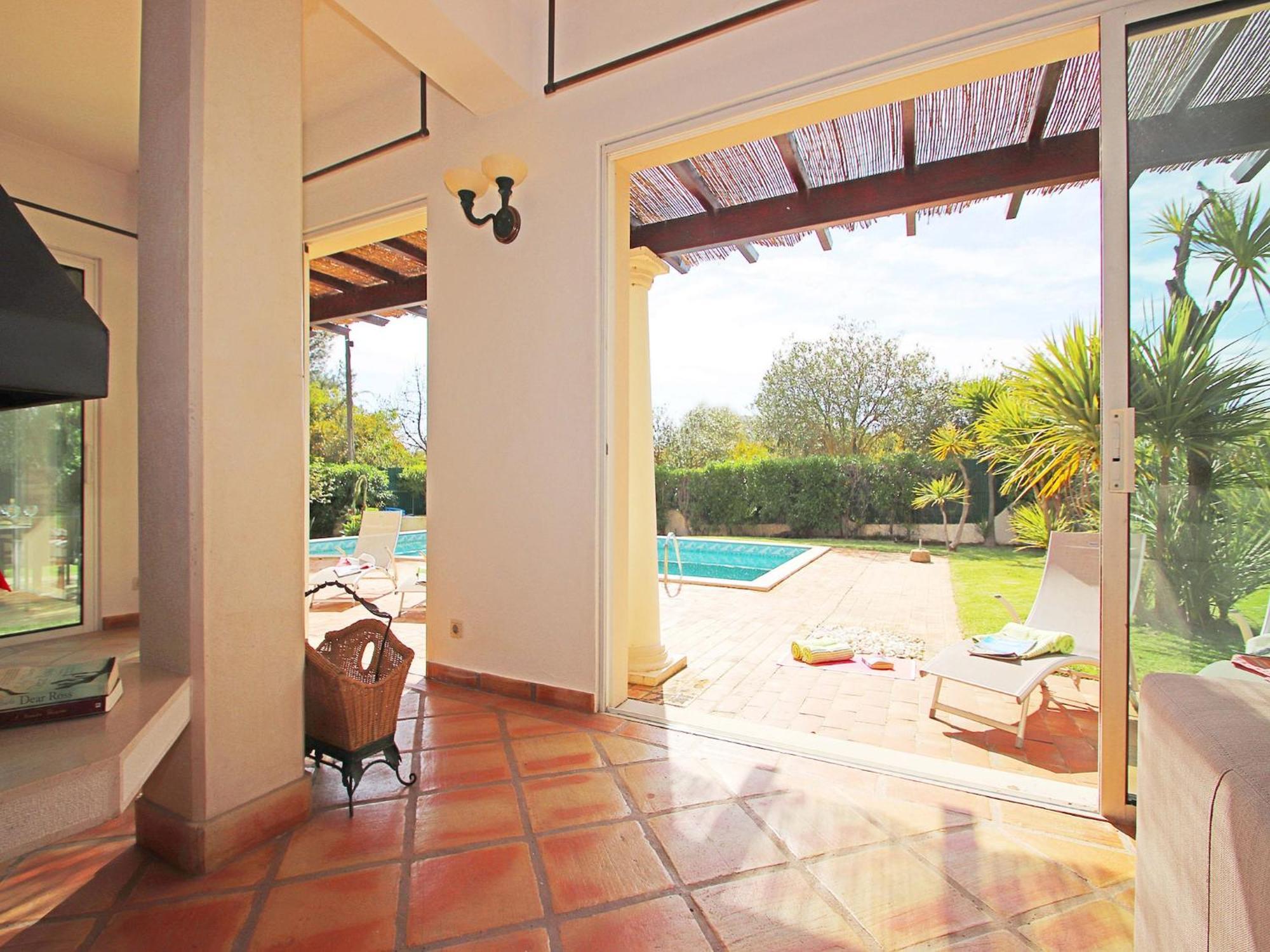 With Heatable Pool Villa Albufeira