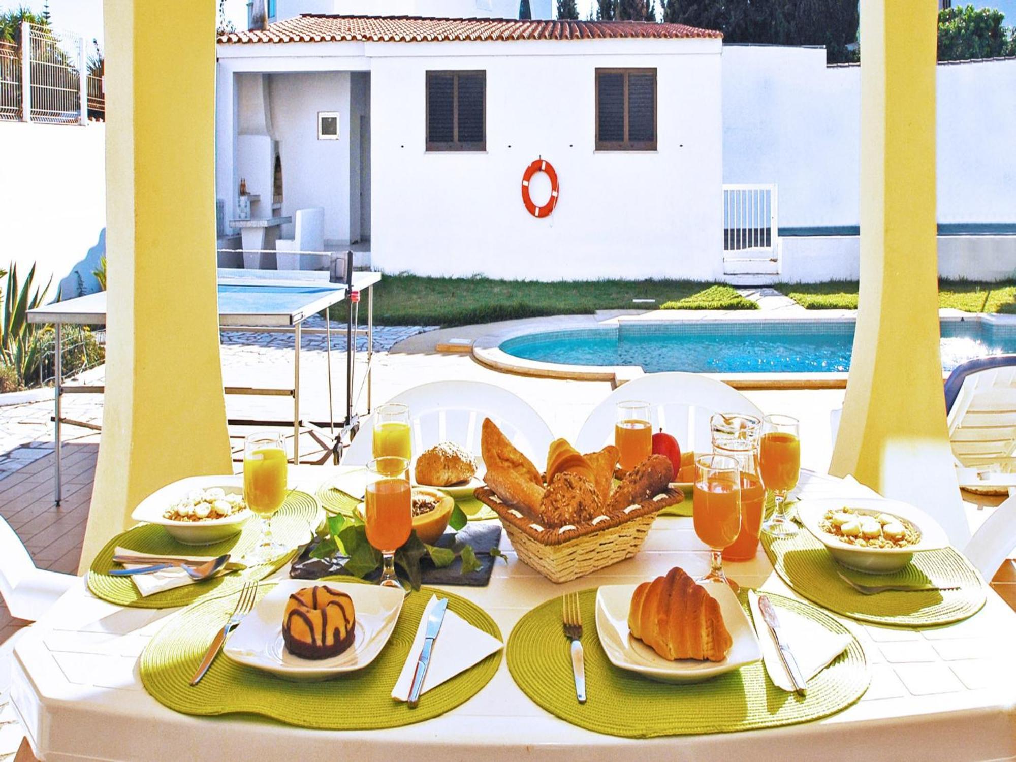 Villa, With Heatable Pool Villa Albufeira