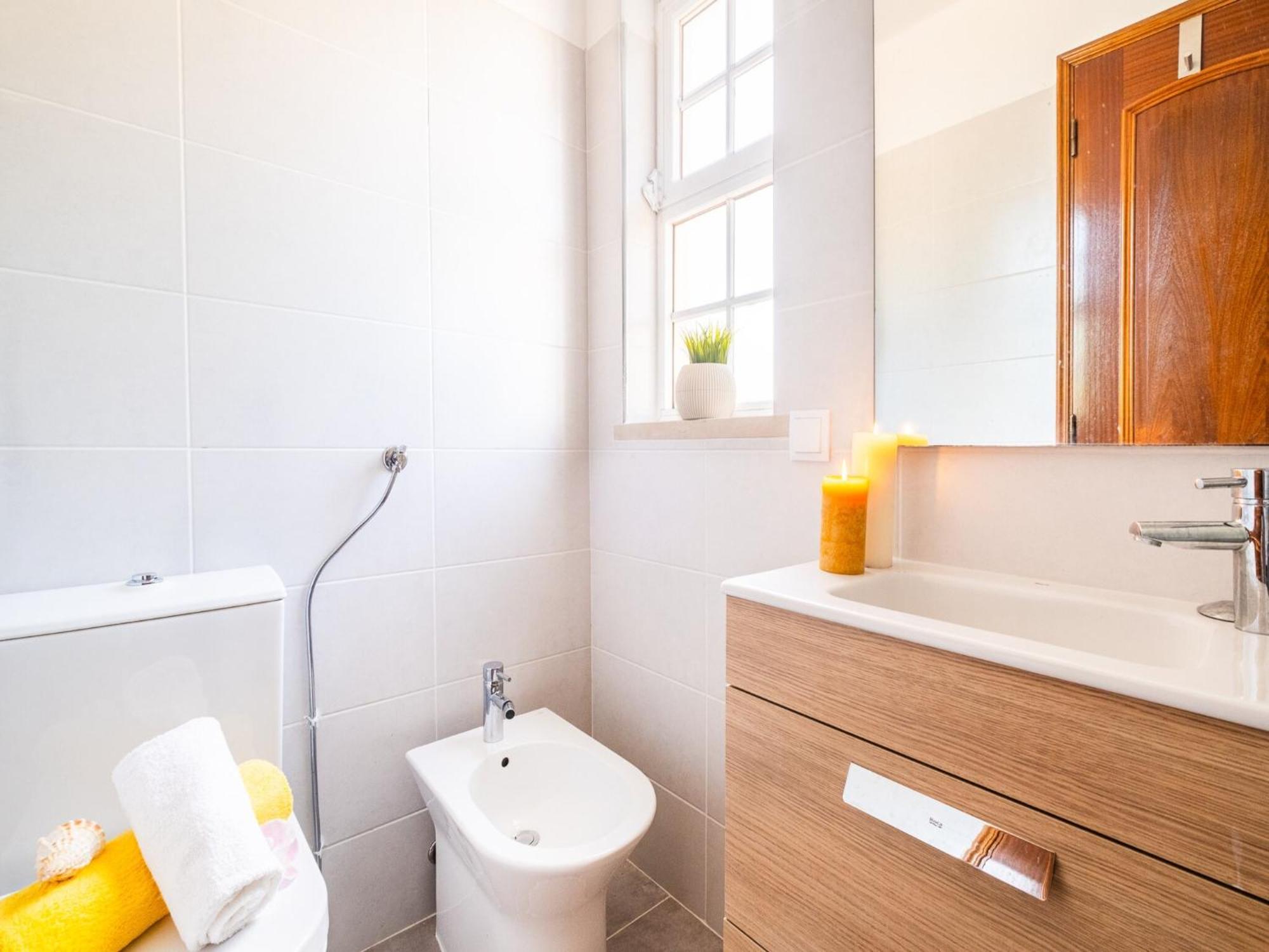 Villa Charming W Private Pool, Wi-fi, A C, Bbq