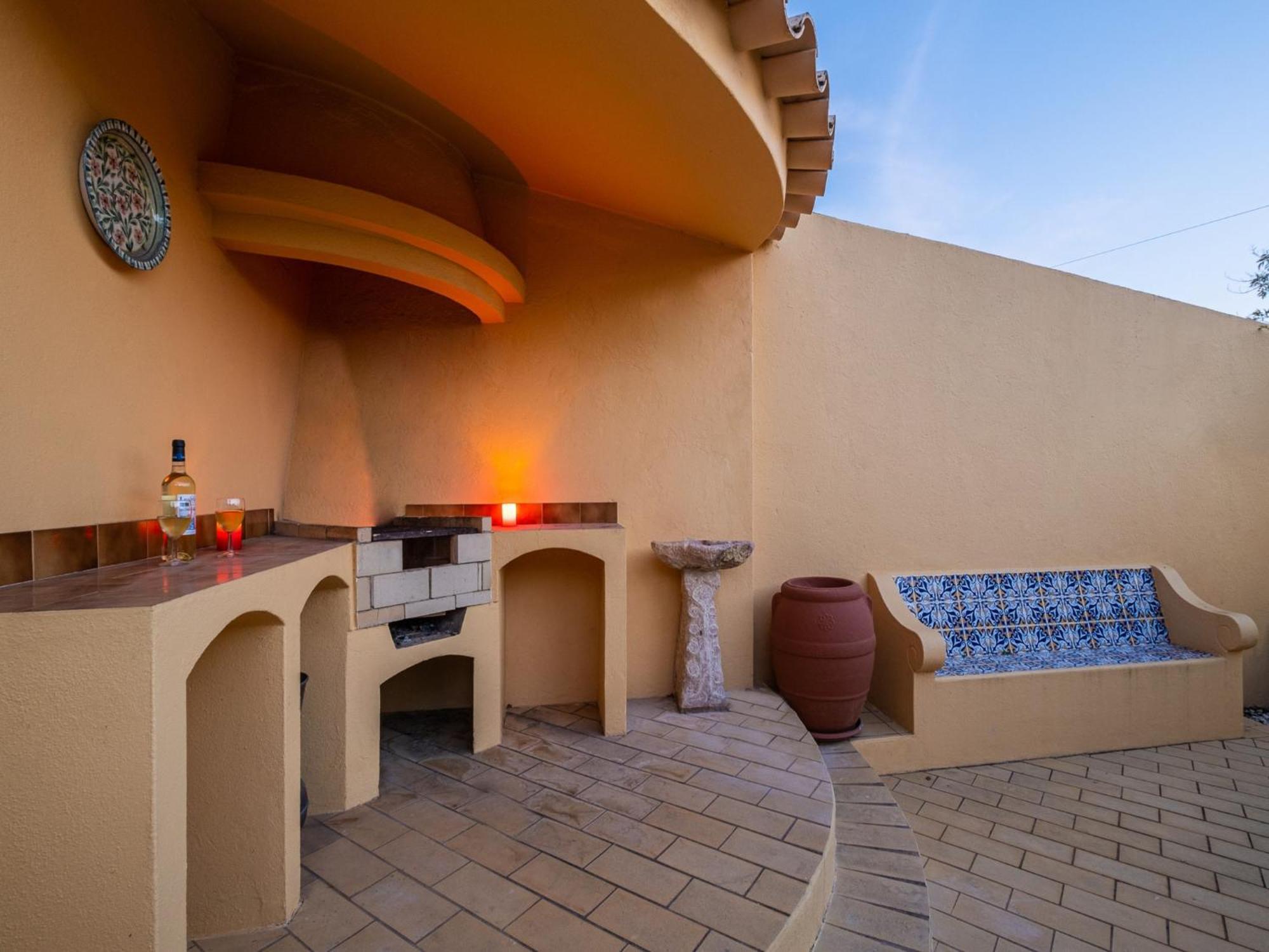 Villa With Private Pool *