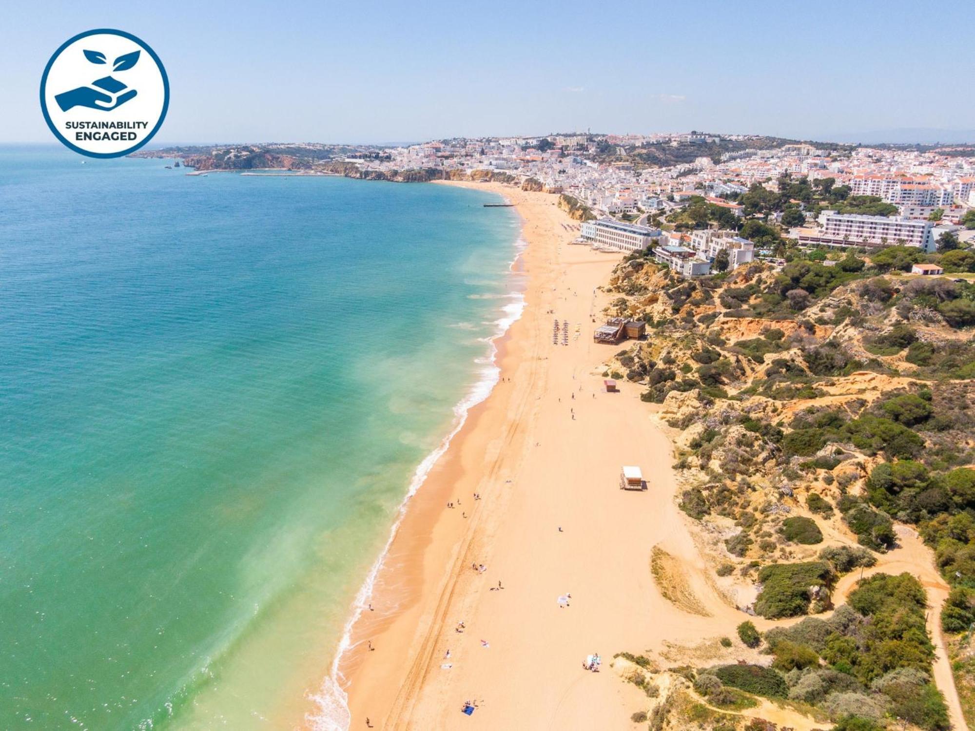 Apartment With Communal Pool Albufeira
