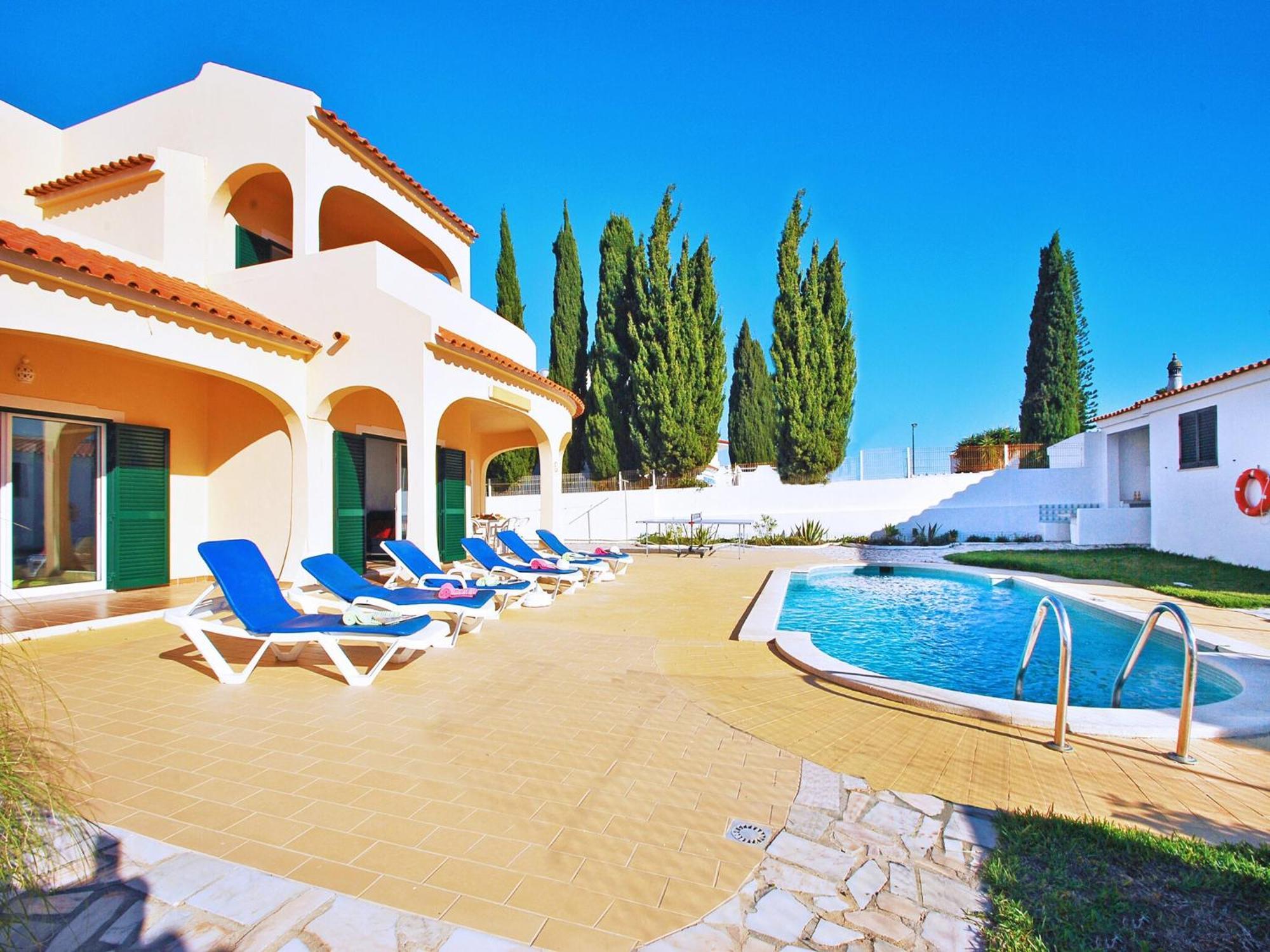 Villa, With Heatable Pool Albufeira