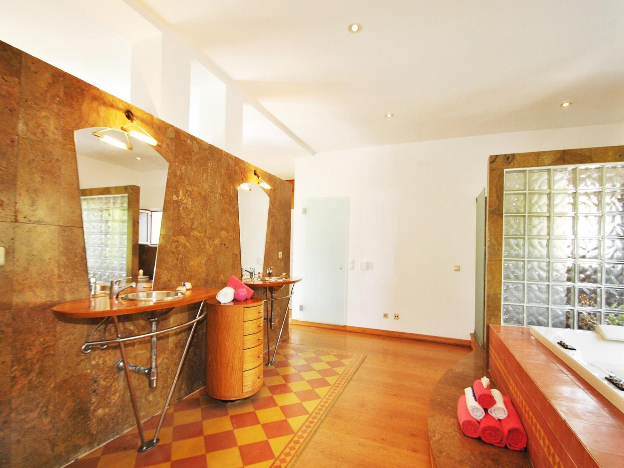 Villa With Heatable Pool Albufeira