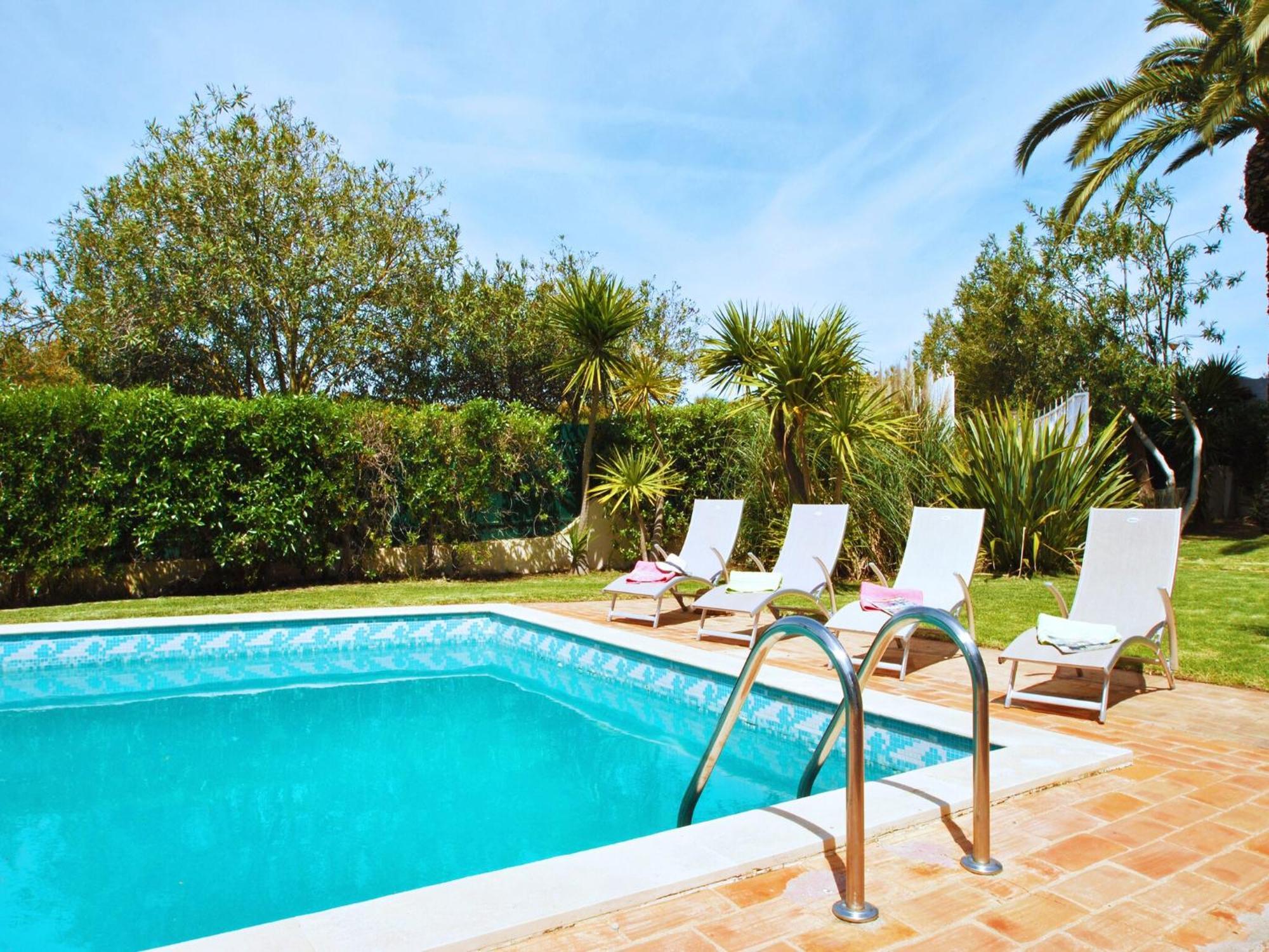 With Heatable Pool Villa Albufeira