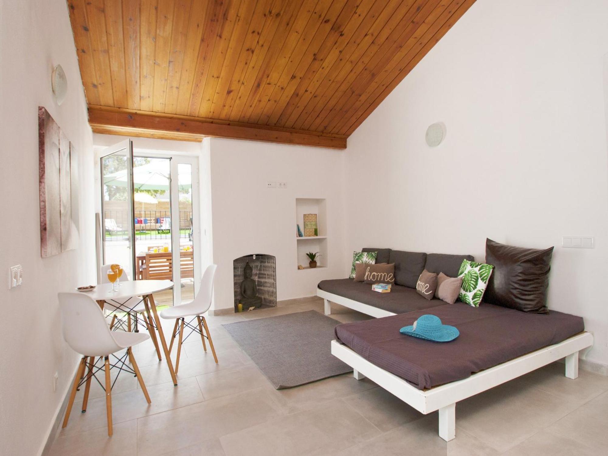 With Heatable Pool Villa Albufeira