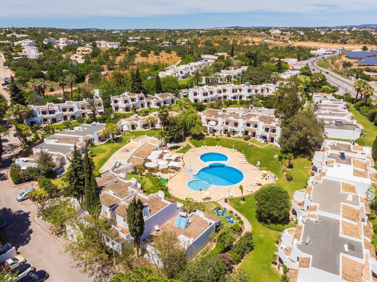Family Oasis With Pool Apartment Albufeira