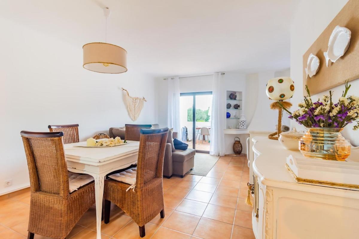 Family Oasis With Pool Albufeira