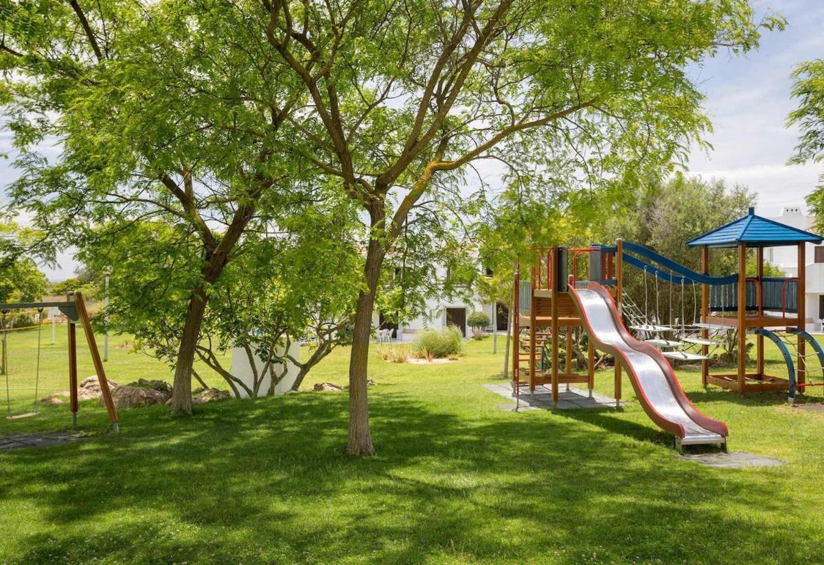 Family Oasis With Pool *