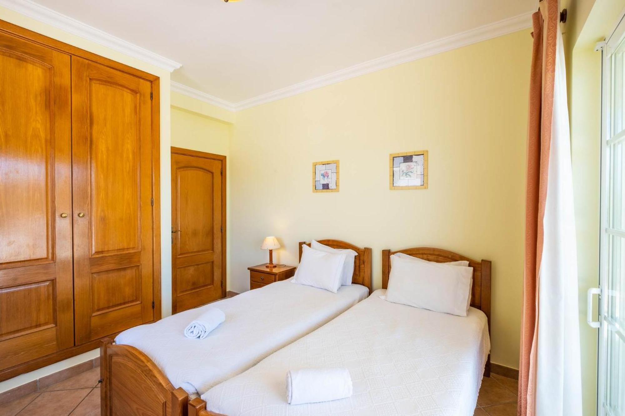 Holiday home Mendes - Walking Distance To The Albufeira