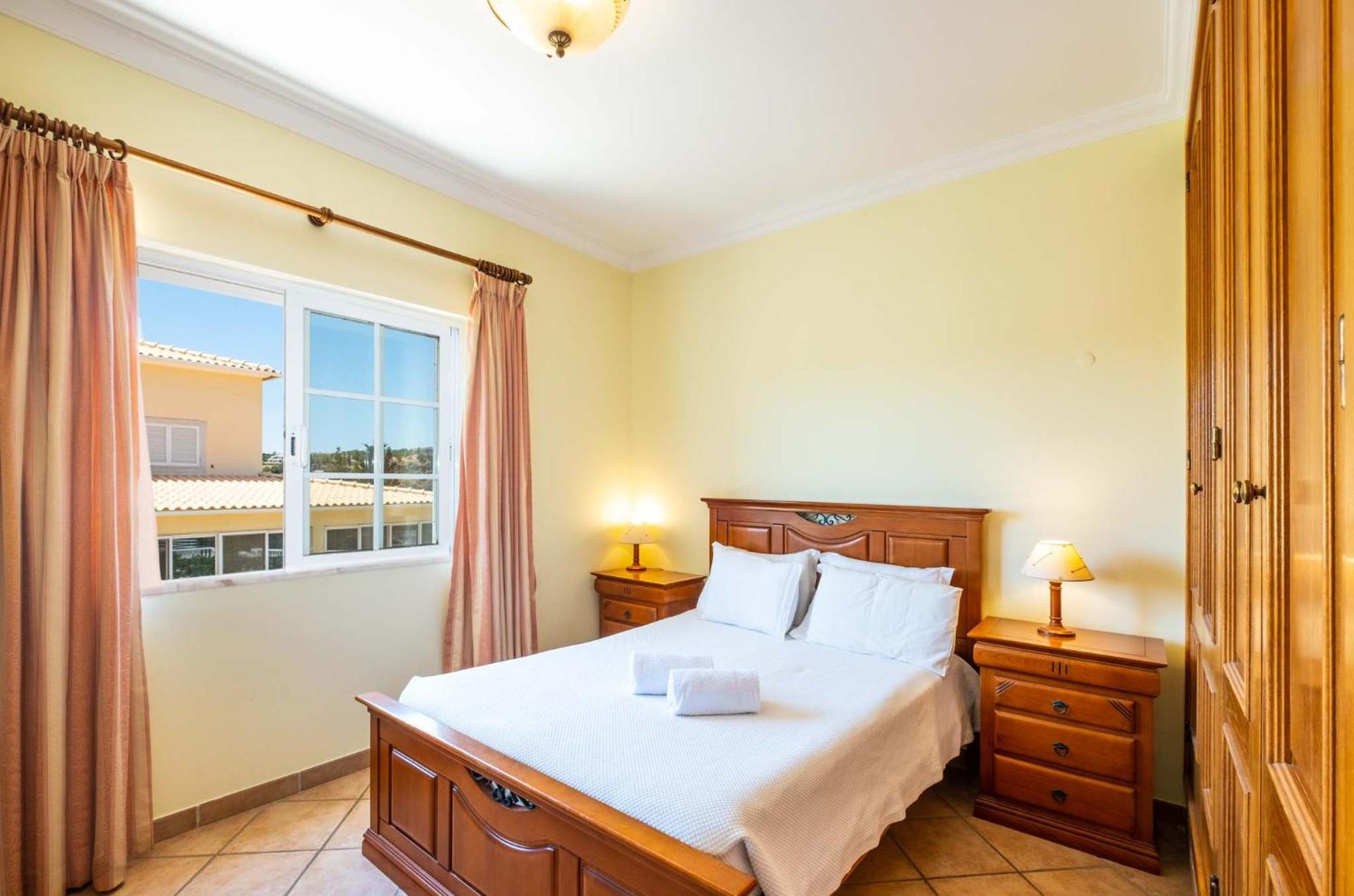Mendes - Walking Distance To The * Albufeira