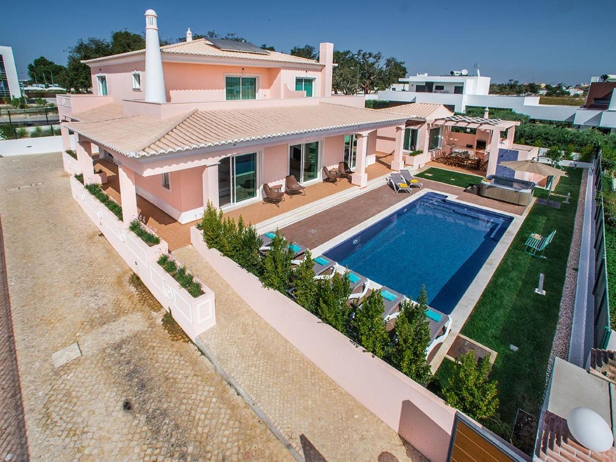 V7 Bastos By Interhome