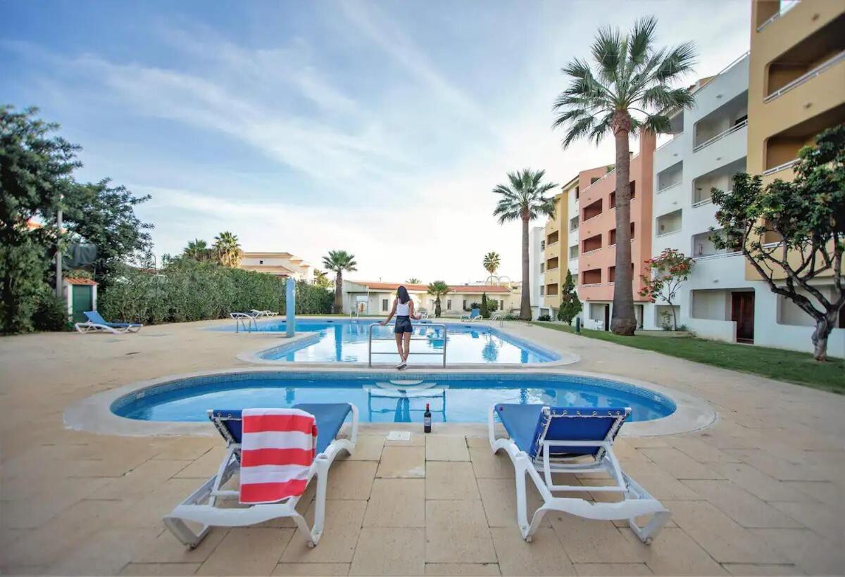 W Swim Pool And Seaview Apartment Albufeira