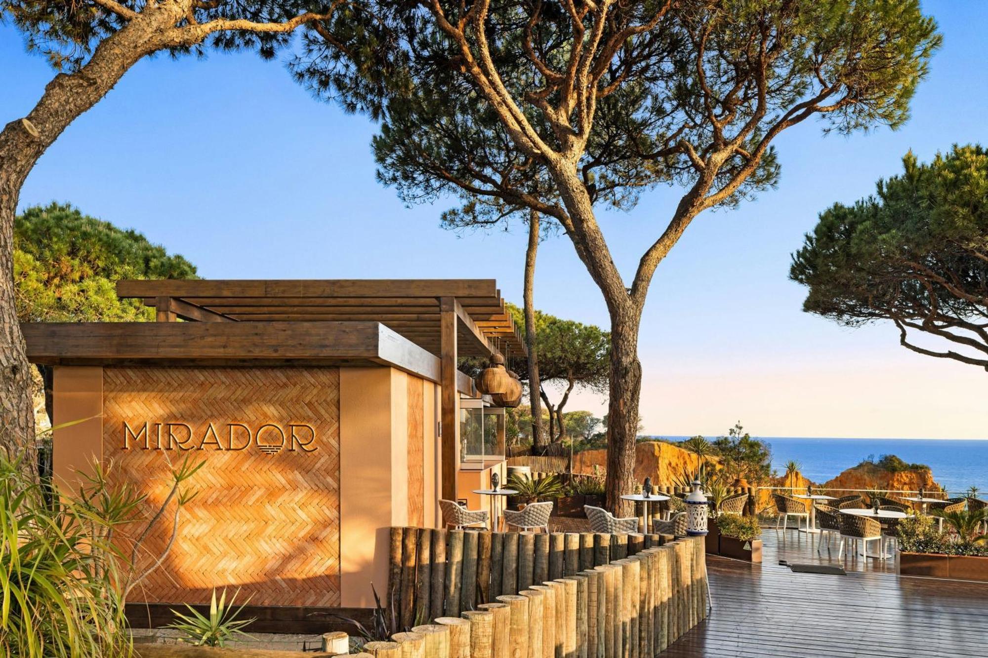 Pine Cliffs Ocean Suites, A Luxury Collection & Spa, Algarve Hotel 5*