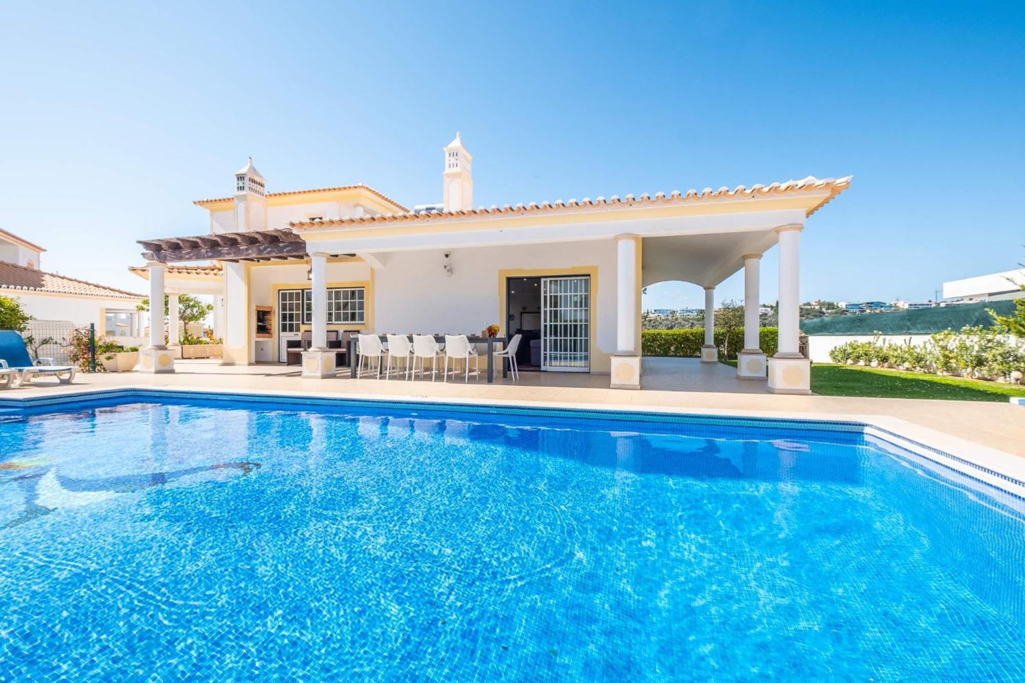 Maria Palace - Games Gym & Bar Holiday home *