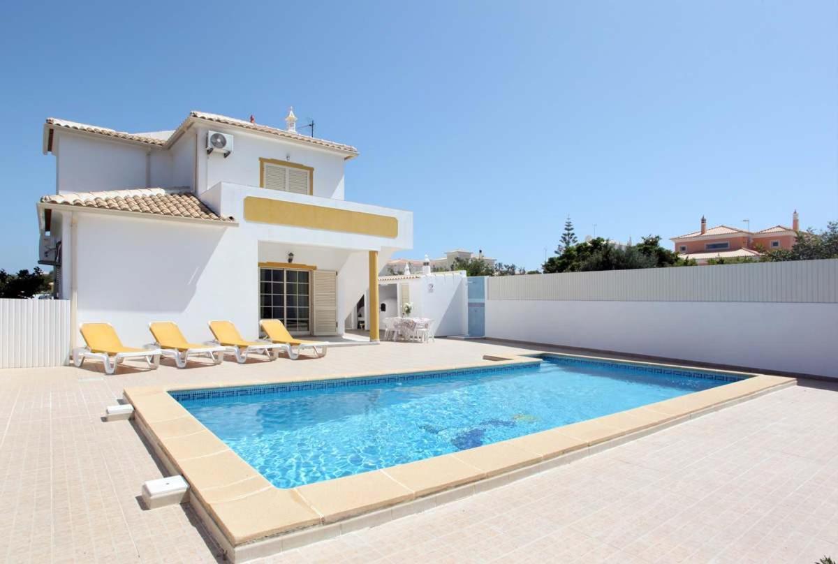 Da Duarte - Walkable To Shops Bars Albufeira