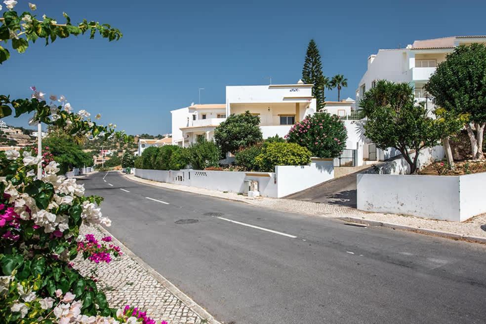 Almanda - Spacious Perfectly Located Between Marina And The Old Town Holiday home Albufeira