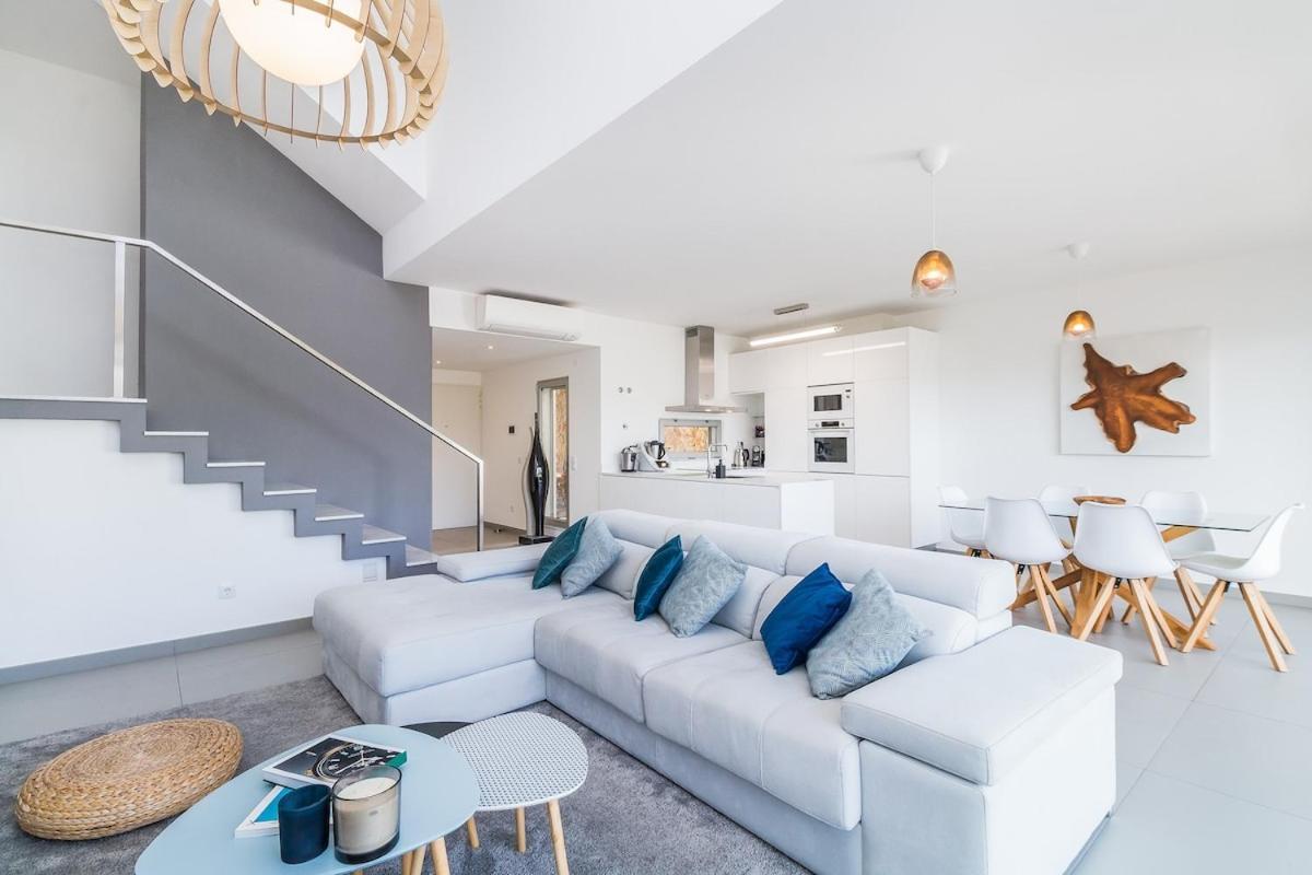 Villa Family 3 Bedrooms Private Rooftop With Pool