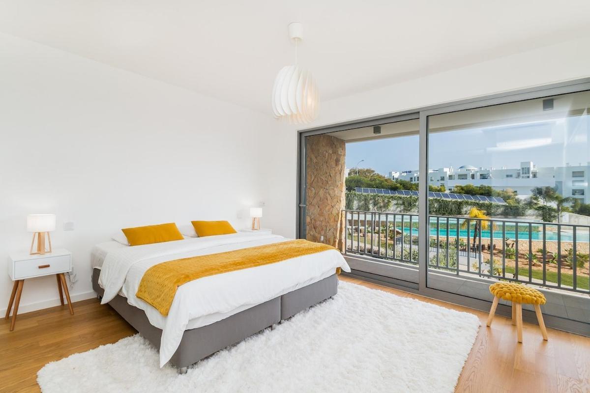 Family 3 Bedrooms Private Rooftop With Pool Villa